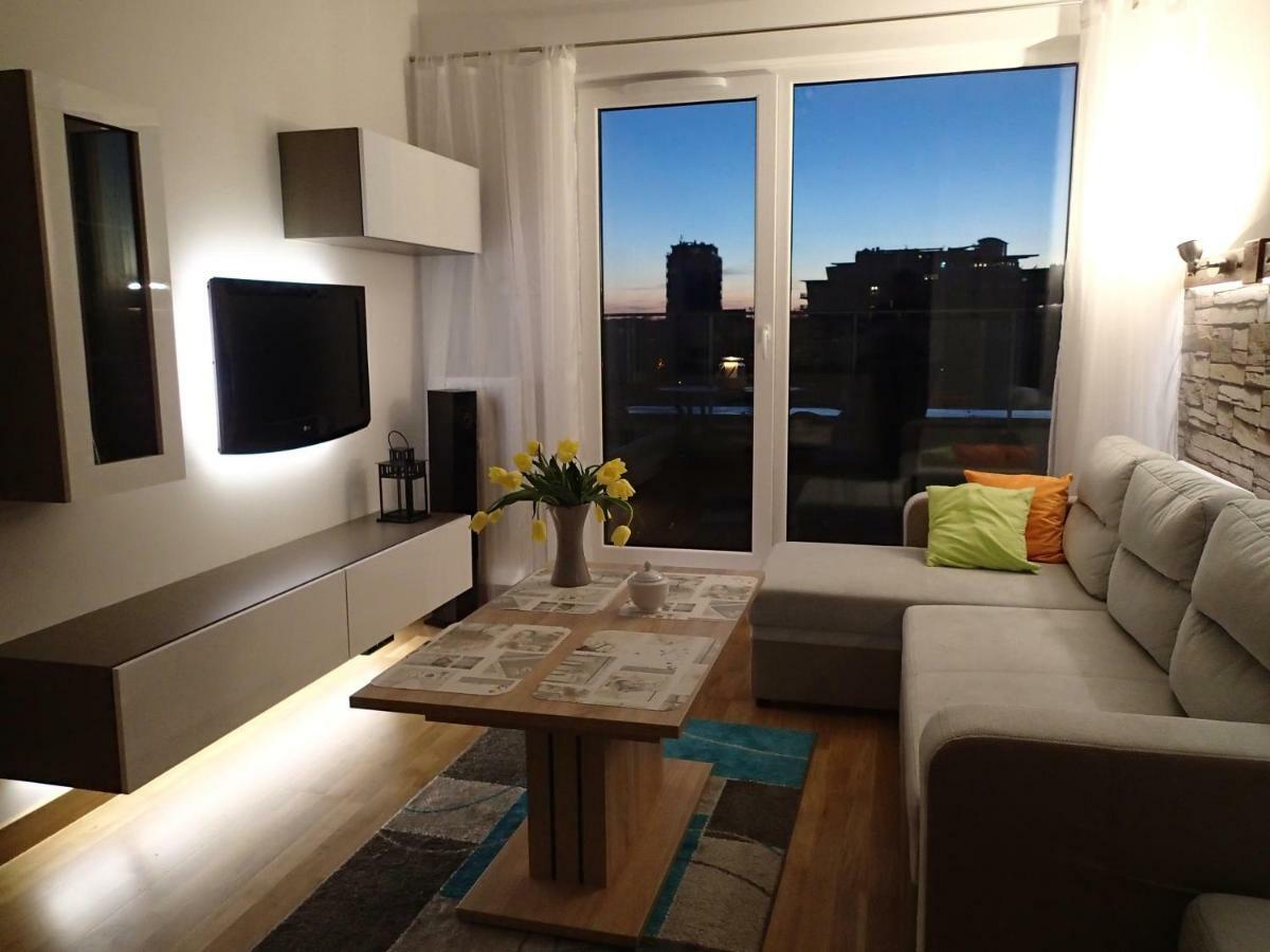Apartament Dla Ciebie Z Tarasem I Garazem Kolberg Exterior foto